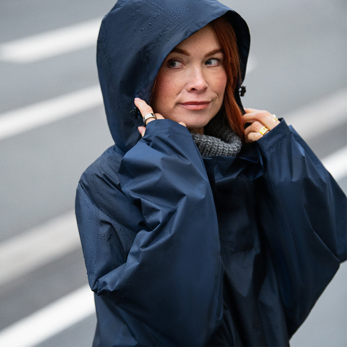 Reisenthel mini maxi raincoat dark blue – AW4059 (3)