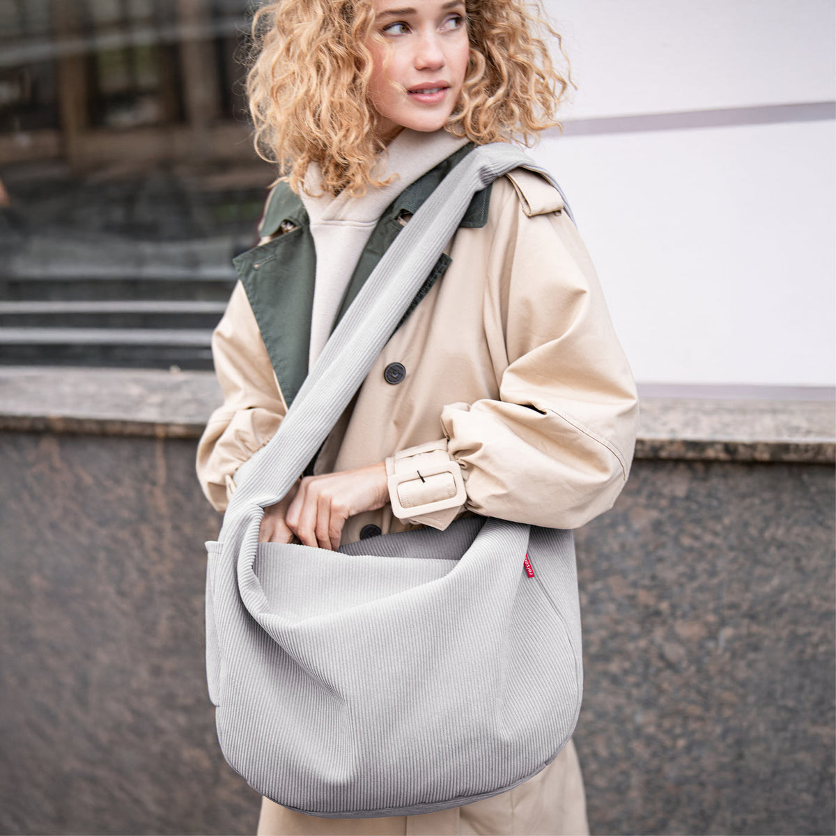 Reisenthel moonbag cord grey – GO7084 (2)