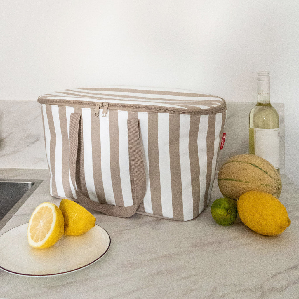 Reisenthel coolerbag summerstripes coffee – UH6056 (2)