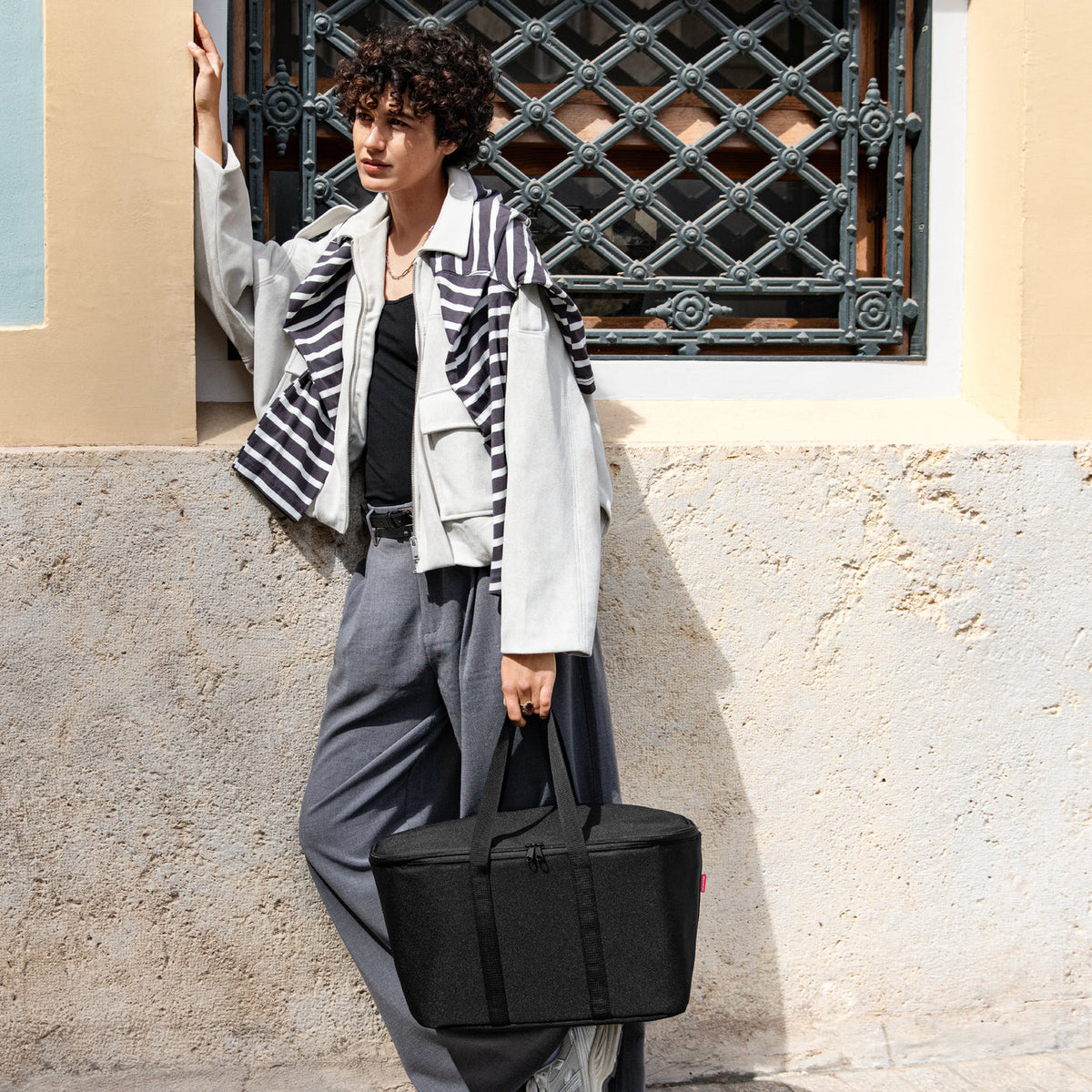 Reisenthel coolerbag black – UH7003 (3)